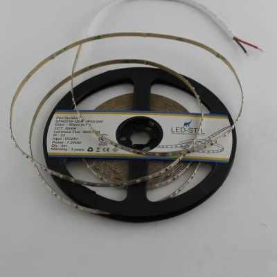 Світлодіодна стрічка LED-STIL 3000K 7,2 Вт/м 2216 120 діодів IP33 24 В (DFN2216-120A3-IP33-24V)