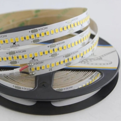 Світлодіодна стрічка LED-STIL 4000K 22 Вт/м 2835 240 діодів IP33 24 Вольта 3600 lm нейтральне світло (DFP2835-240C4-IP33-24V)