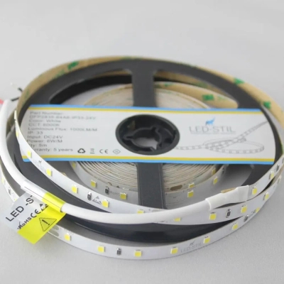 Світлодіодна стрічка LED-STIL 6000K 6 Вт/м 2835 64 діода IP33 24 Вольта 1000 lm холодне світло (DFP2835-64A6-IP33-24V)