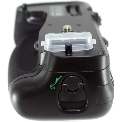 Батарейний блок Meike Nikon D750 (MK-DR750 MB-D16) (DV00BG0051)