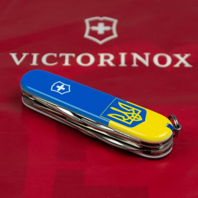 Ніж Victorinox Climber Ukraine Герб на прапорі (1.3703.7_T3030p)